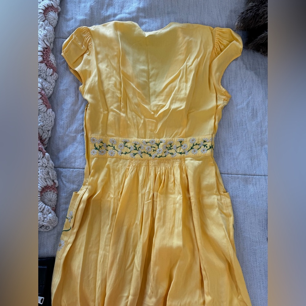 Trashy Diva Daisy Mae Yellow Embroidered Dress size 8 - Picture 3 of 7